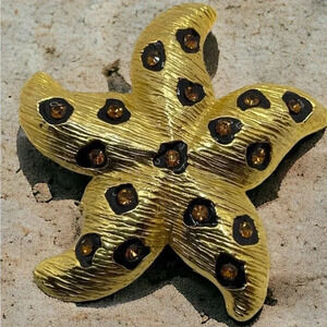 Vintage Rhinestone Starfish Gold Tone Enamel Brooch